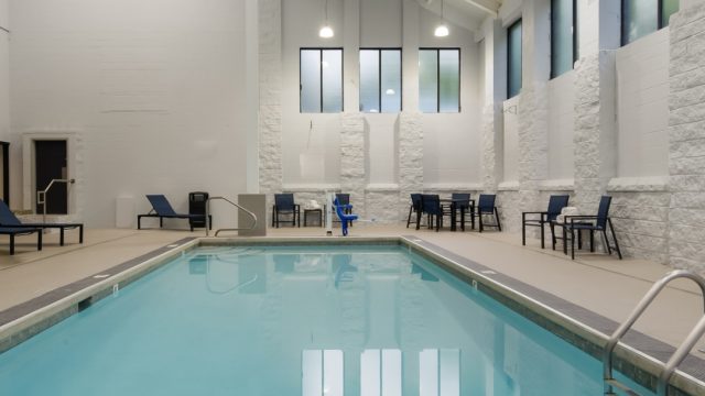 Graystone Lodge Avery Chamber Image 4