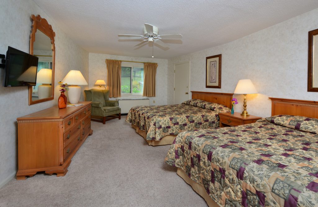 4seasonsatbeechroom2