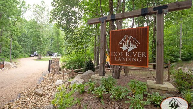1a-Doe-River-Entrance2_Watermarked