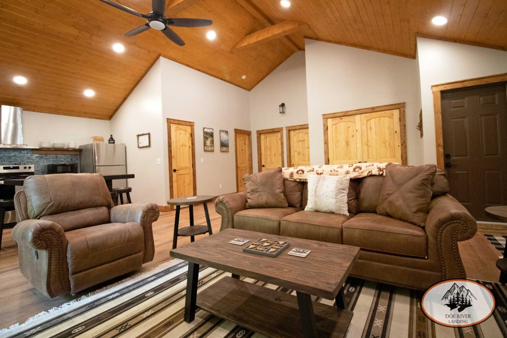 2a-Cub-Cabin_Living-Area3_watermarked