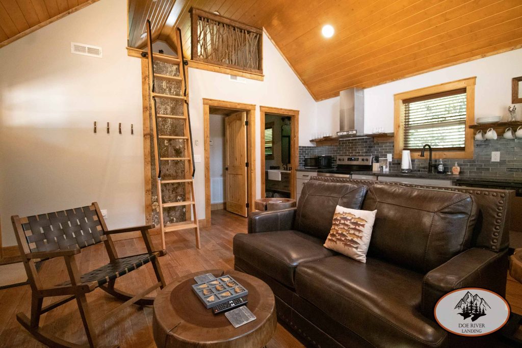 July-2023-Doe-River_Trout-Cabins-Interior_Watermarked